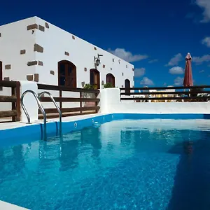 ac-villas-macher.puertodelcarmen-hotels.org/